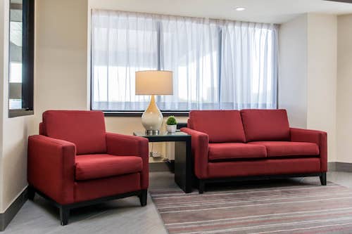 Photo de sofas à l'accueil